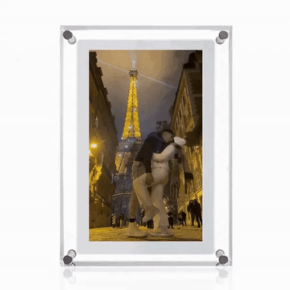The Nolto Acrylic Digital Photo Frame 5 inch™